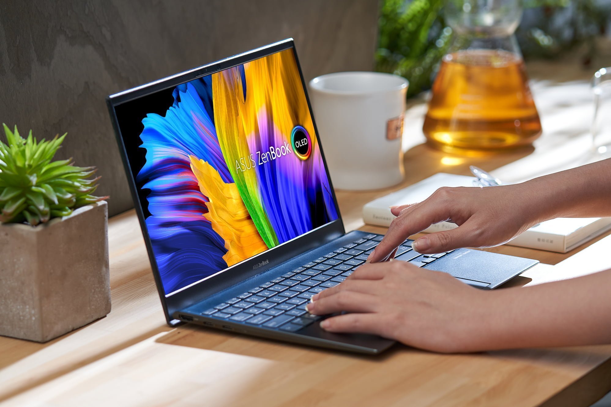 [PR] ASUS cập nhật dải sản phẩm laptop trang bị màn hình OLED - Image 1