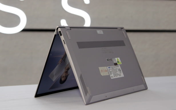 [PR] ASUS giới thiệu ZenBook 14 (UX425) – Laptop 14” mỏng nhất thế giới với đầy đủ cổng kết nối - Image 5