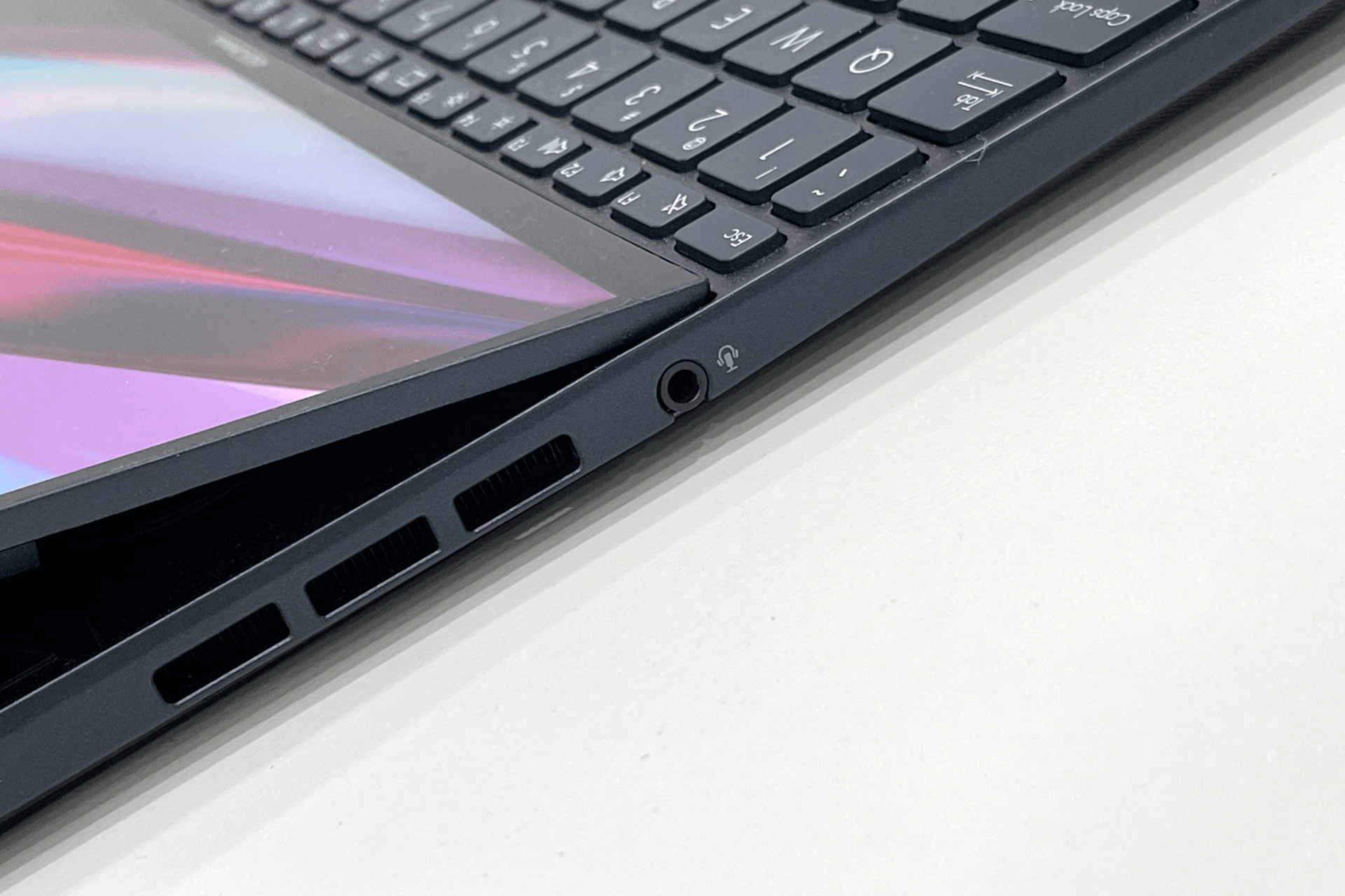 [PR] ASUS trình làng siêu laptop hai màn hình ZenBook Pro 14 Duo OLED dành cho nhà sáng tạo nội dung, giá từ 56.990.000 đồng - Image 13