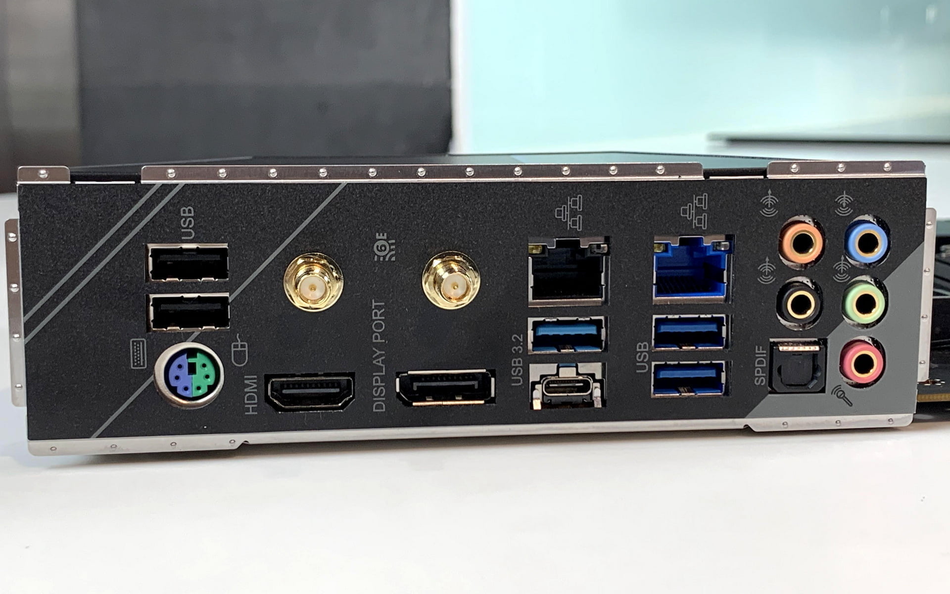 [Quick Test] ASRock Z590 Extreme WiFi 6E - Khai vị chào sân dành cho i9-11900K - Image 6