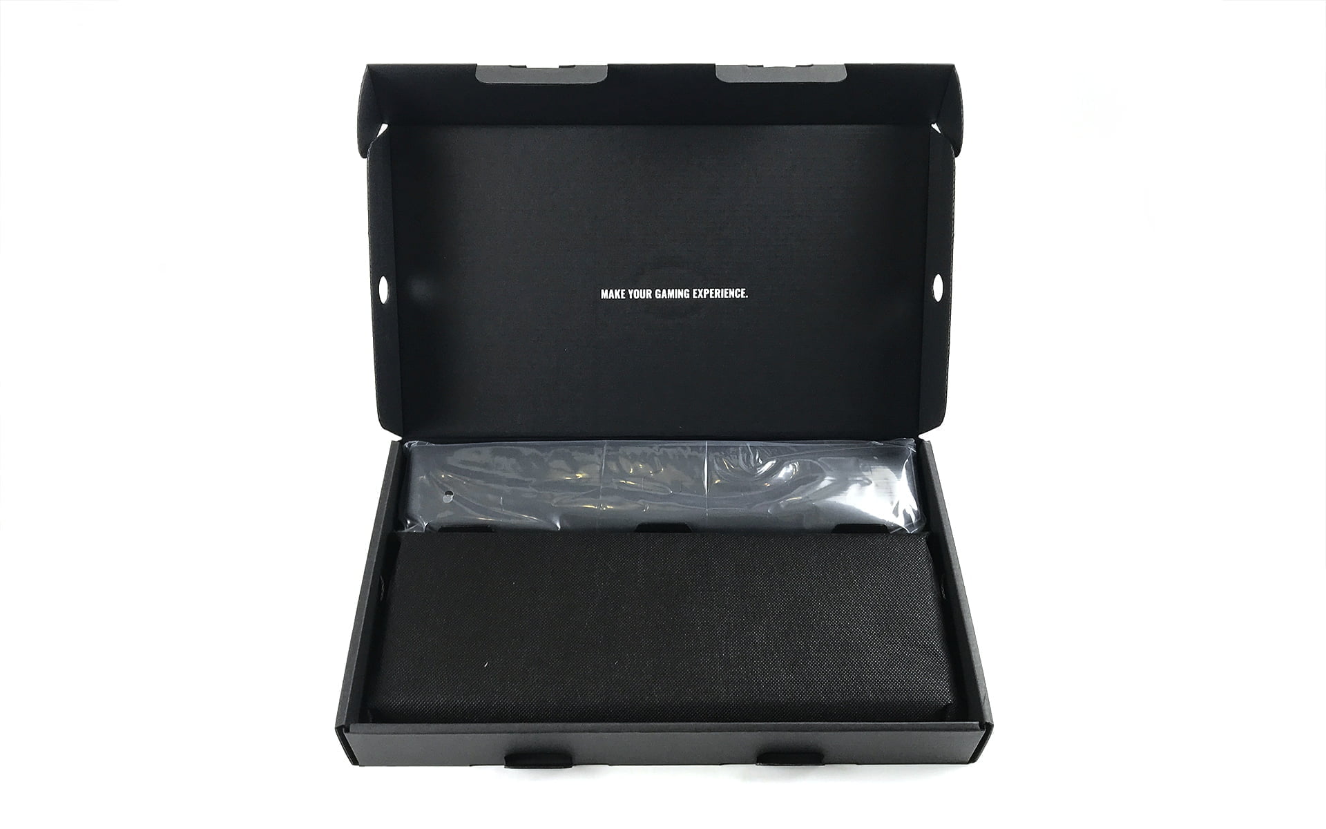 [Unbox] Cooler Master MK730 - Layout TKL kèm đệm tay siêu êm, switch Cherry MX xanh, giá từ 2.990.000 đồng - Image 3